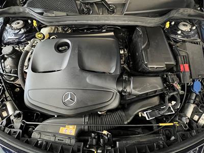 2017 Mercedes-Benz A 180 - Thumbnail