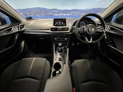 2016 Mazda Axela - Thumbnail
