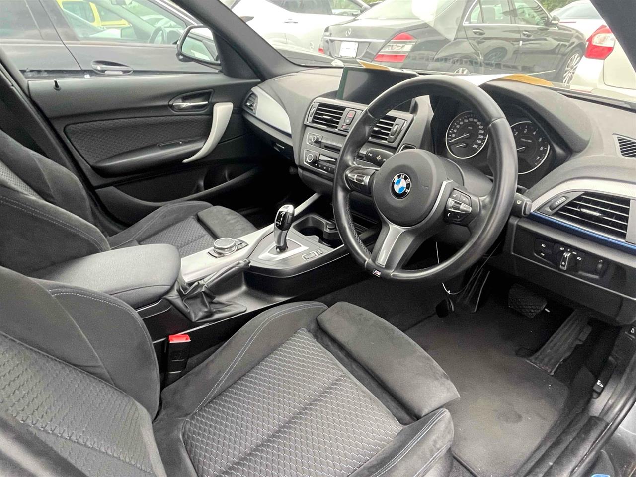 2015 BMW 116i