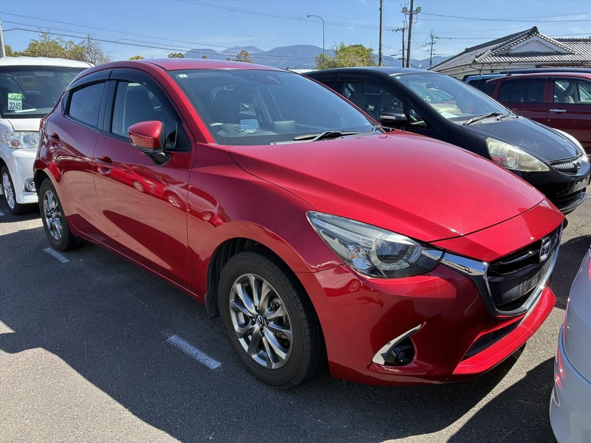 2017 Mazda Demio