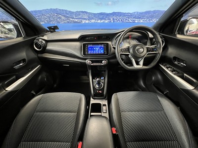 2021 Nissan Kicks - Thumbnail
