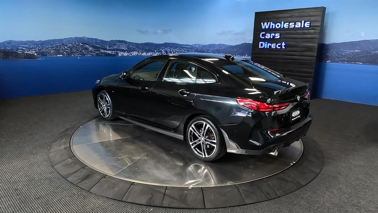 2020 BMW 218i