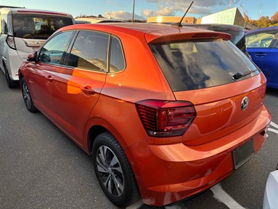 2018 Volkswagen Polo - Thumbnail