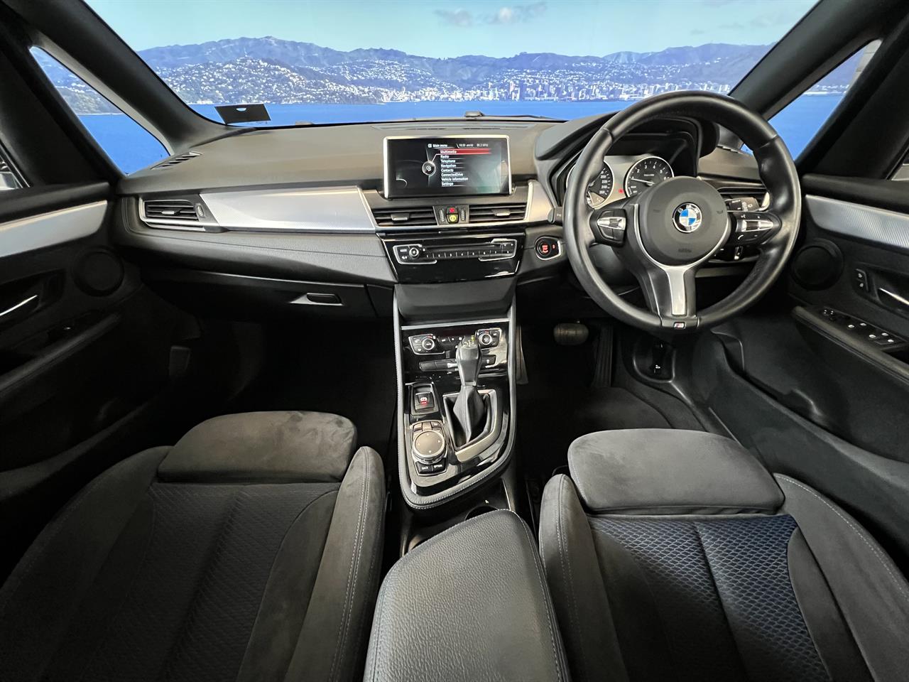2015 BMW 218i
