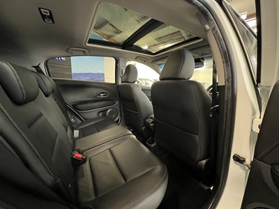 2016 Honda HR-V - Thumbnail