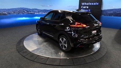2021 Nissan Kicks - Thumbnail