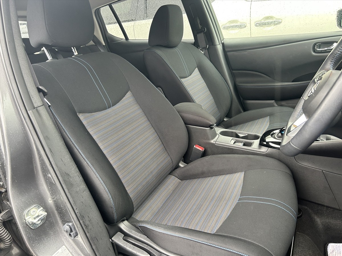 2023 Nissan Leaf