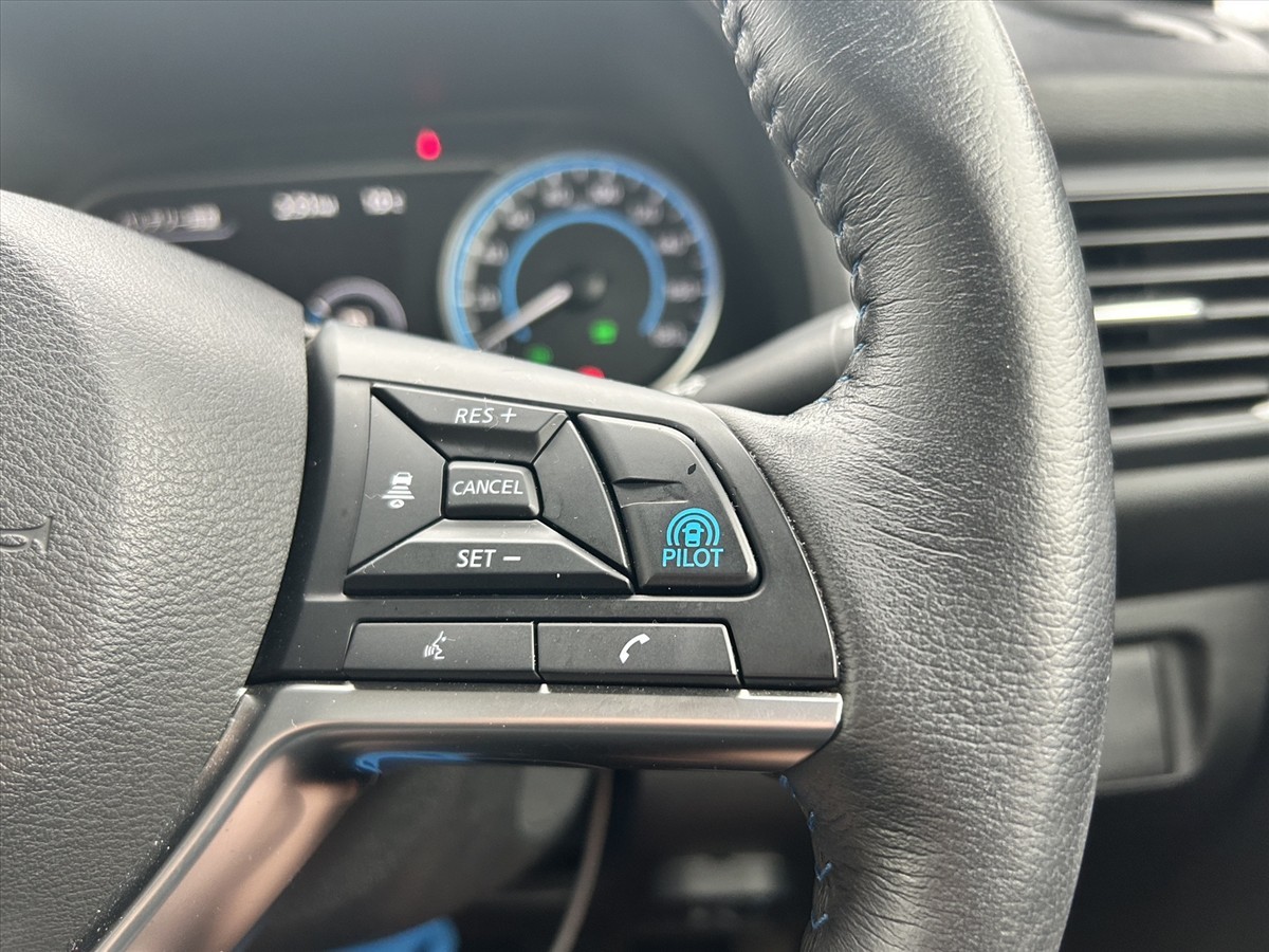 2023 Nissan Leaf