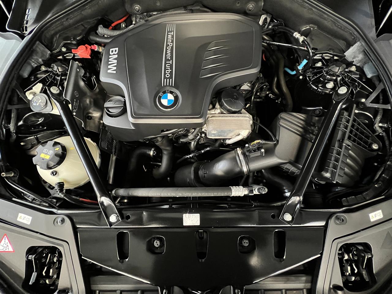 2016 BMW 523i