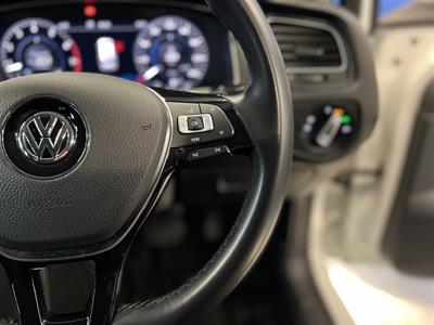 2019 Volkswagen Golf - Thumbnail