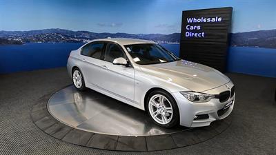 2017 BMW 320i - Thumbnail