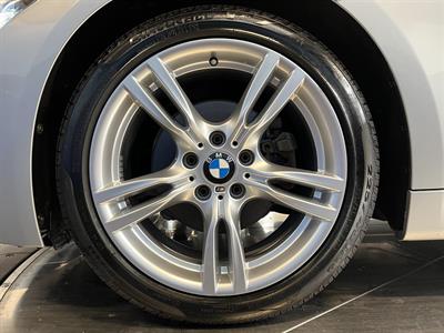 2017 BMW 320i - Thumbnail