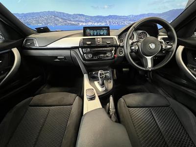 2017 BMW 320i - Thumbnail