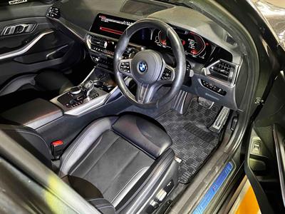 2019 BMW 330i - Thumbnail