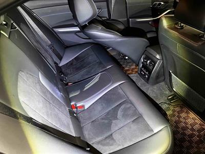 2019 BMW 330i - Thumbnail