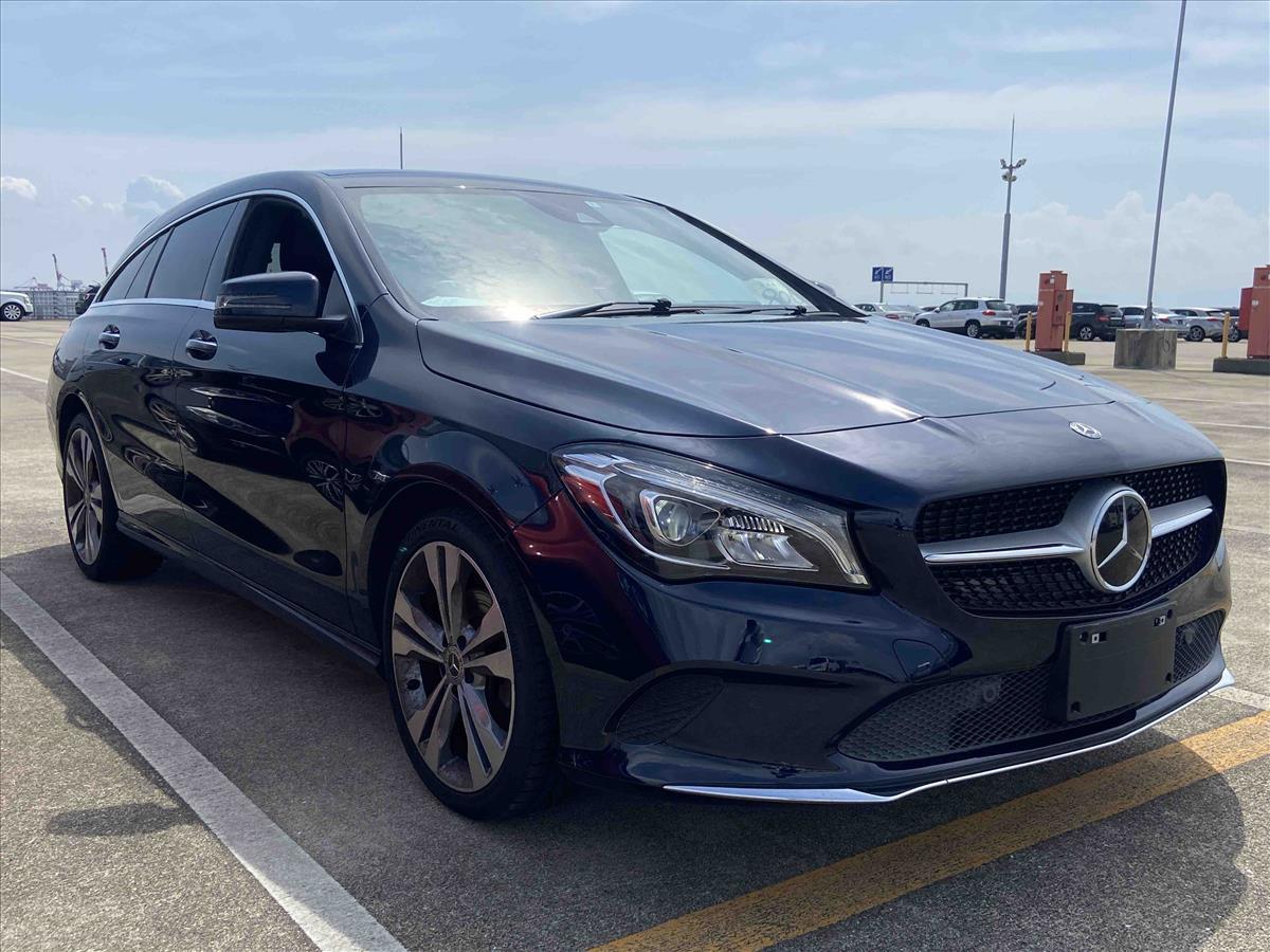 2017 Mercedes-Benz CLA 220