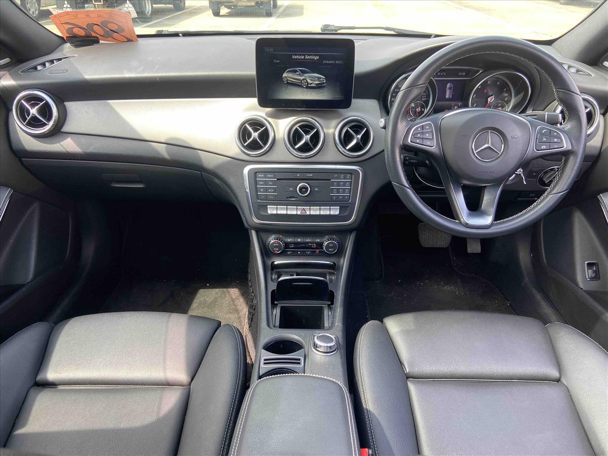 2017 Mercedes-Benz CLA 220