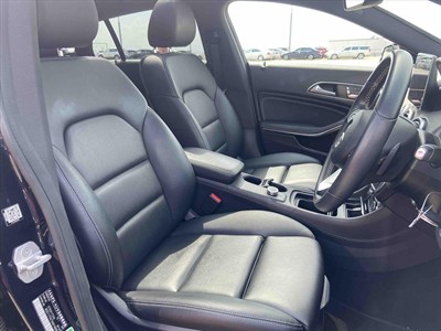 2017 Mercedes-Benz CLA 220 - Thumbnail