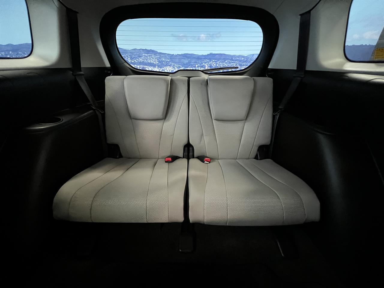 2016 Mazda Premacy