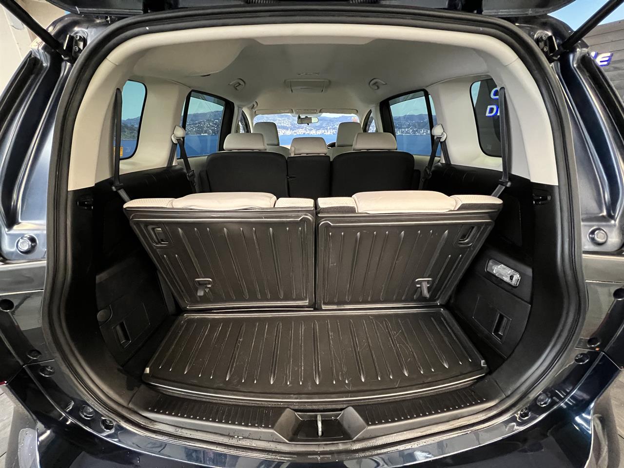 2016 Mazda Premacy