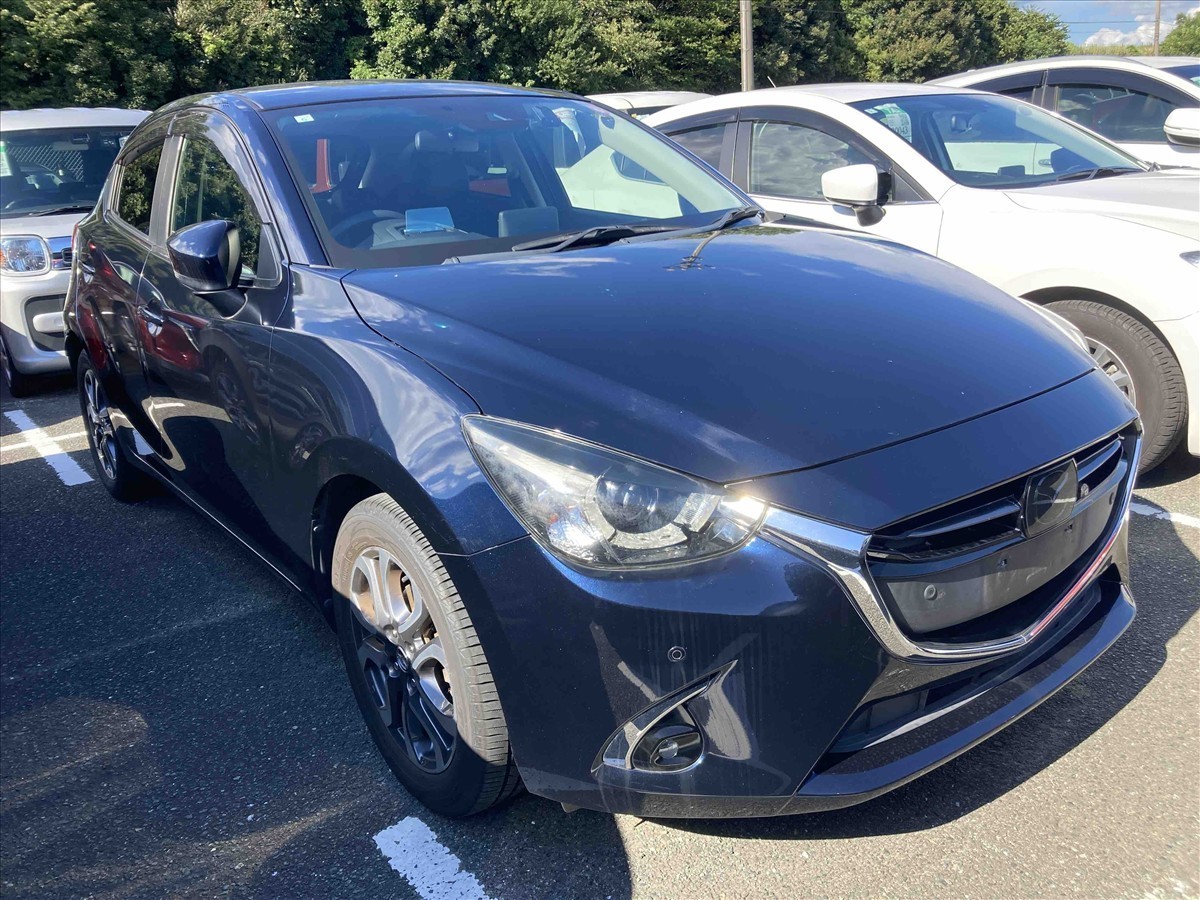 2019 Mazda Demio