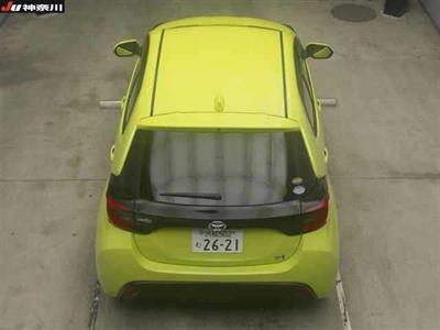 2020 Toyota Yaris - Thumbnail