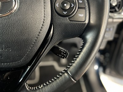 2017 Toyota Corolla - Thumbnail