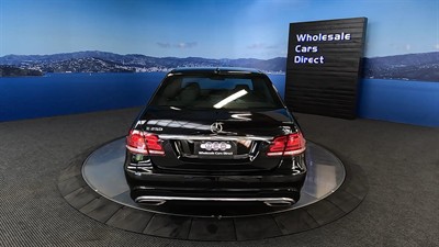2015 Mercedes-Benz E 250 - Thumbnail