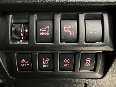 2016 Subaru Outback - Thumbnail