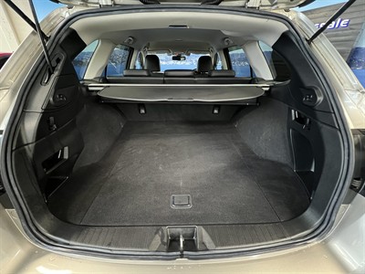 2016 Subaru Outback - Thumbnail