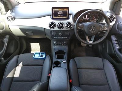 2018 Mercedes-Benz B 180 - Thumbnail