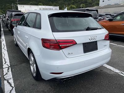 2018 Audi A3 - Thumbnail
