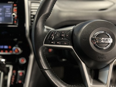 2016 Nissan Serena - Thumbnail