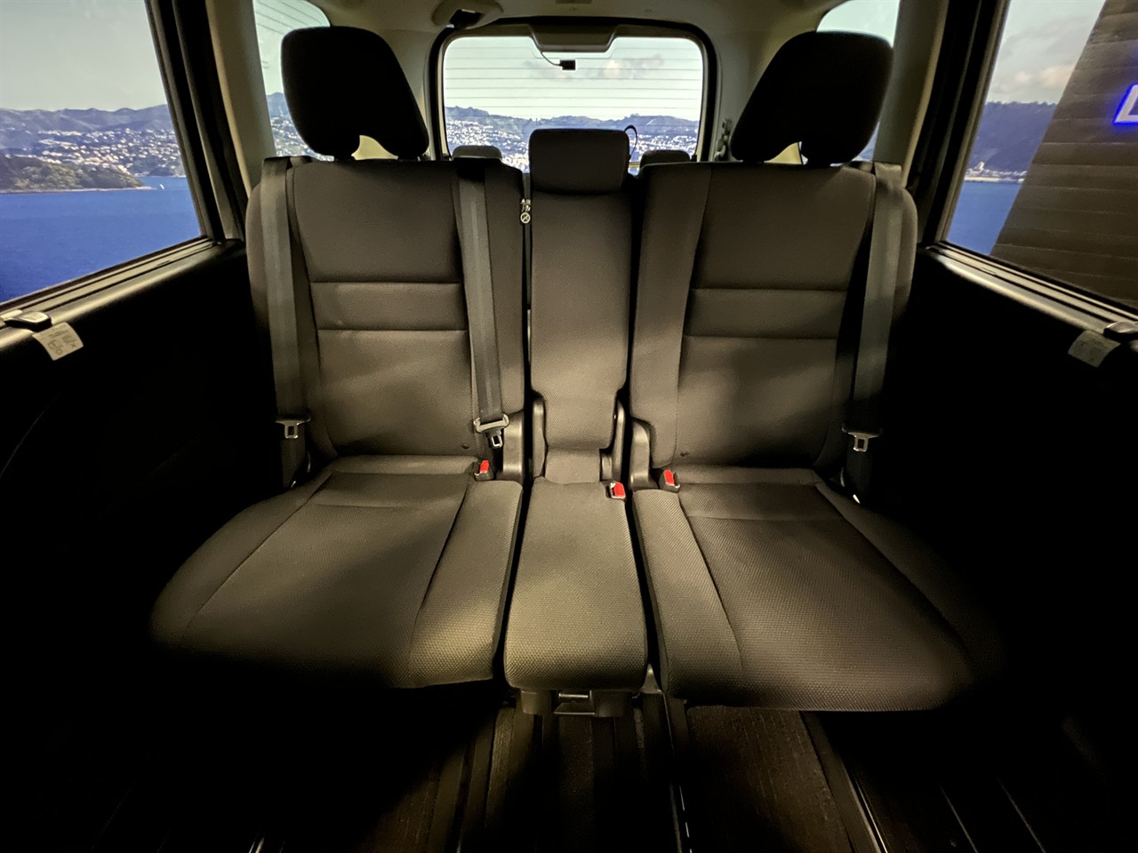 2017 Nissan Serena