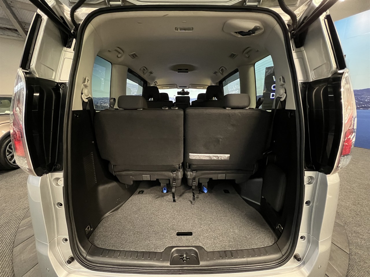 2017 Nissan Serena