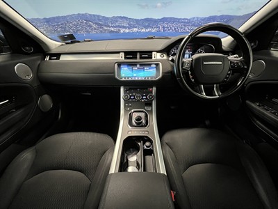 2019 Land Rover Range Rover Evoque - Thumbnail