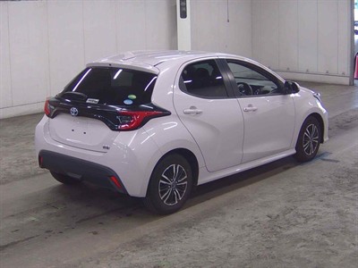 2020 Toyota Yaris - Thumbnail