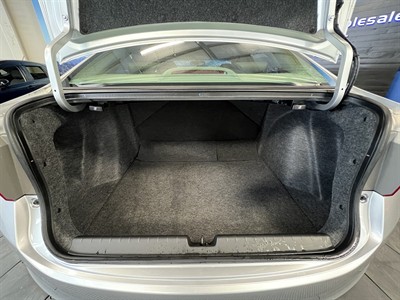 2017 Honda Grace - Thumbnail