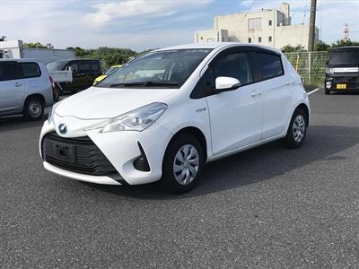 2019 Toyota Vitz - Thumbnail