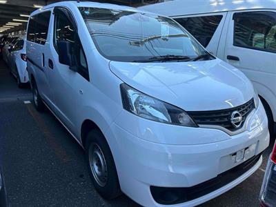 2020 Nissan NV200 - Thumbnail