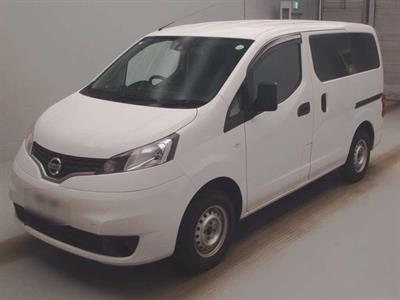 2020 Nissan NV200 - Thumbnail