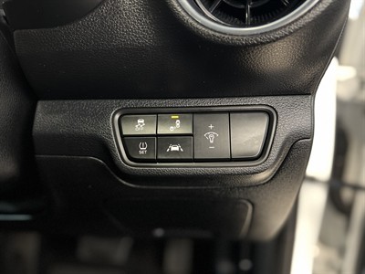 2021 Kia Cerato - Thumbnail