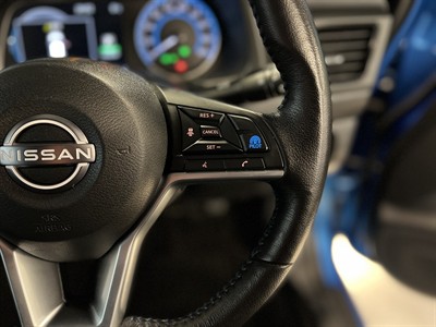 2022 Nissan Leaf - Thumbnail