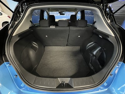 2022 Nissan Leaf - Thumbnail