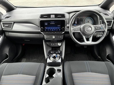 2022 Nissan Leaf - Thumbnail