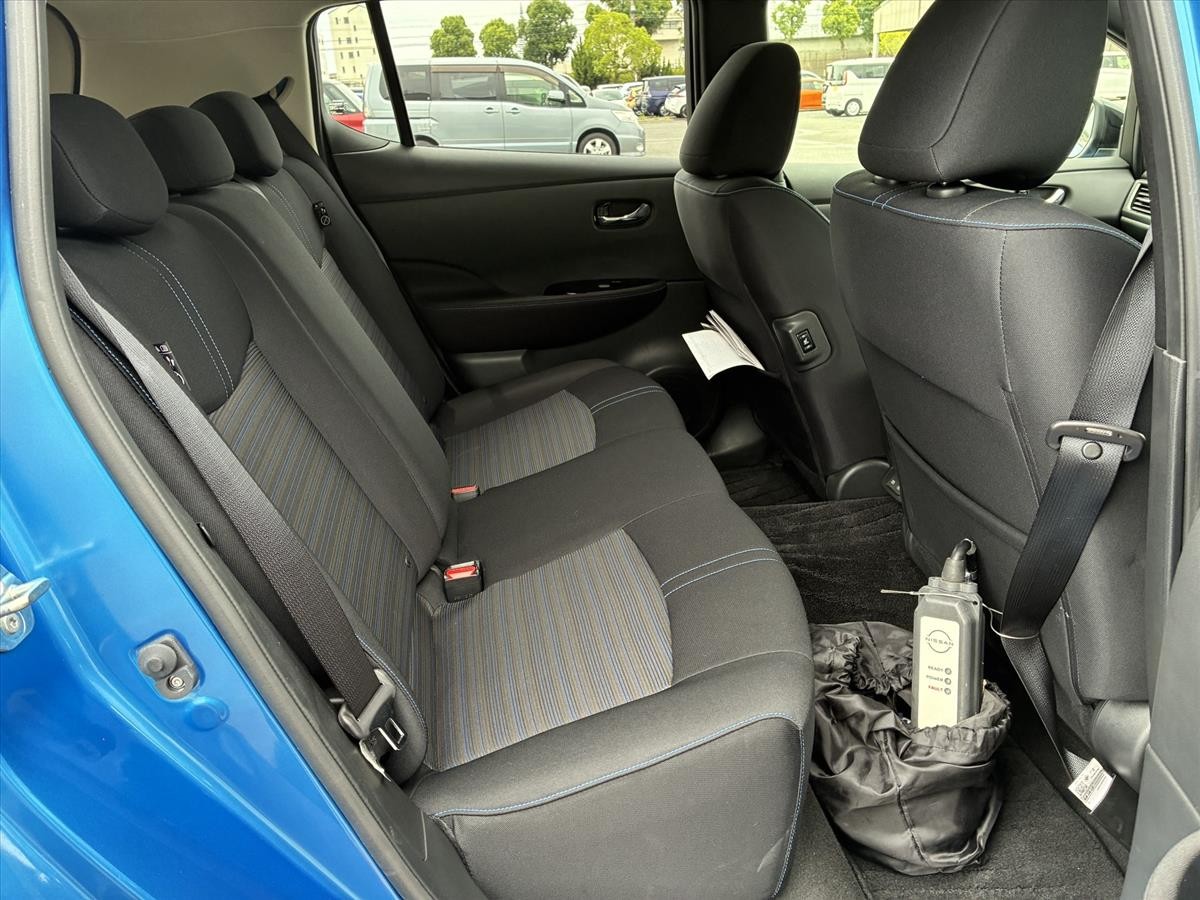2022 Nissan Leaf