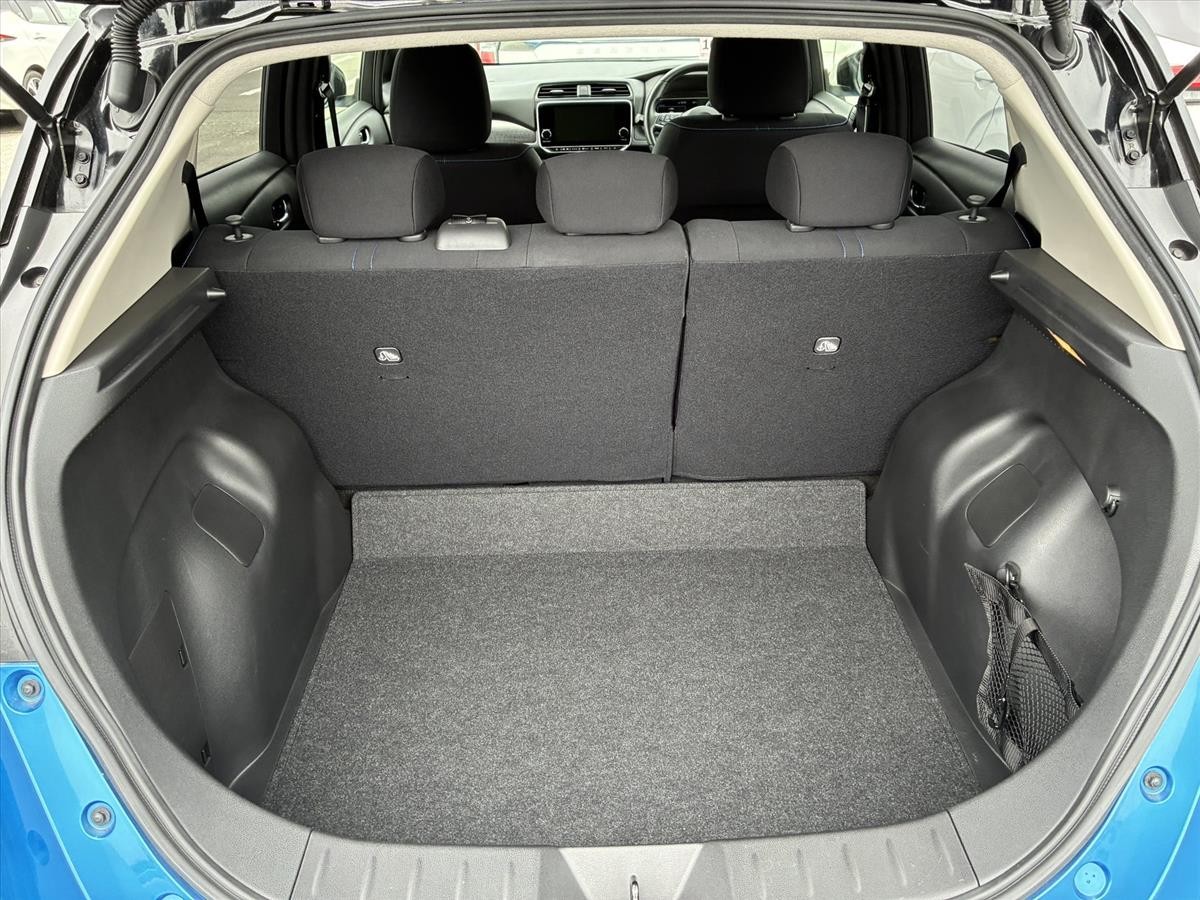 2022 Nissan Leaf