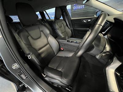 2019 Volvo V60 - Thumbnail