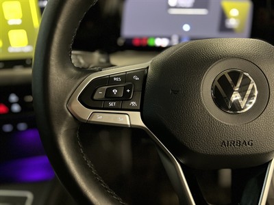 2021 Volkswagen Golf - Thumbnail