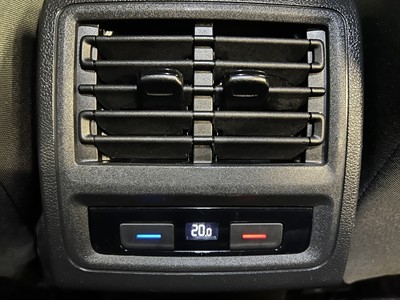 2021 Volkswagen Golf - Thumbnail